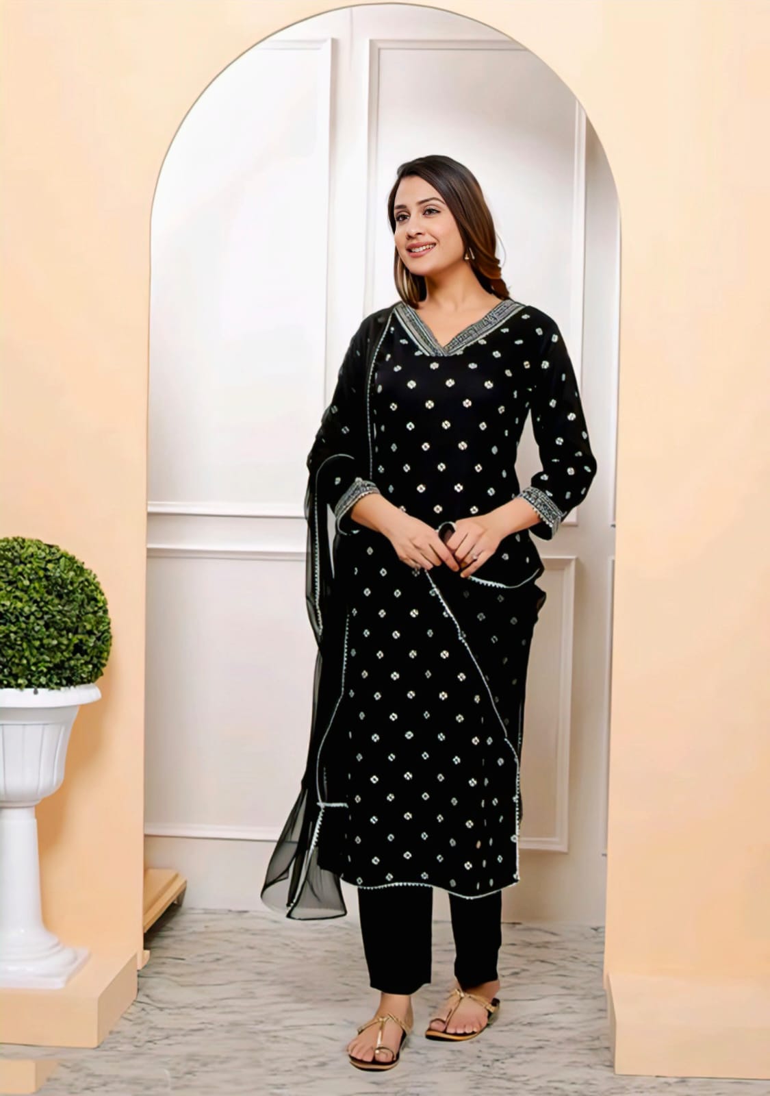 Black Bandhani Embroidered Kurta Set with Dupatta